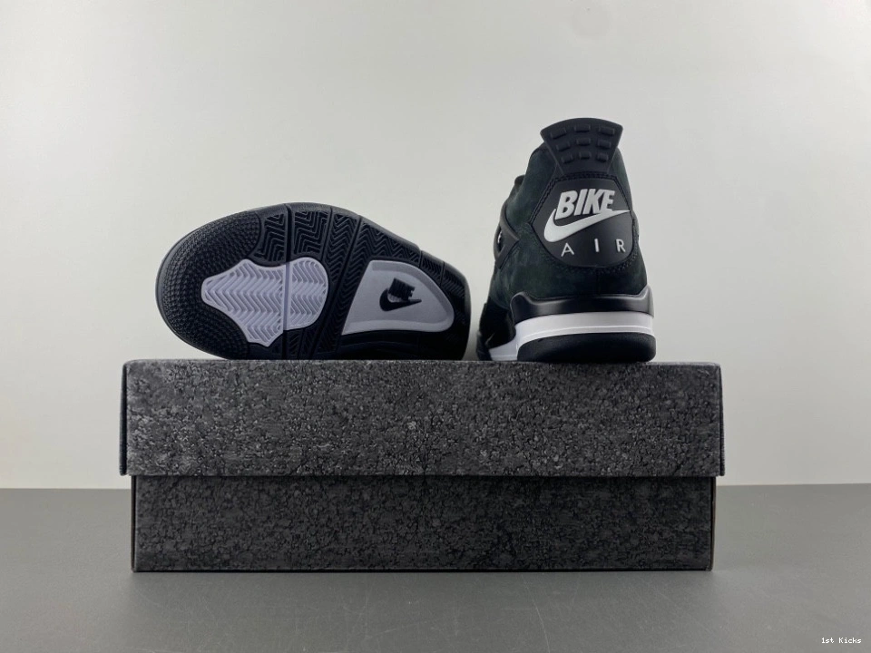 4 Sylvester Jordan x HF4340-001  Air Nigel 0127